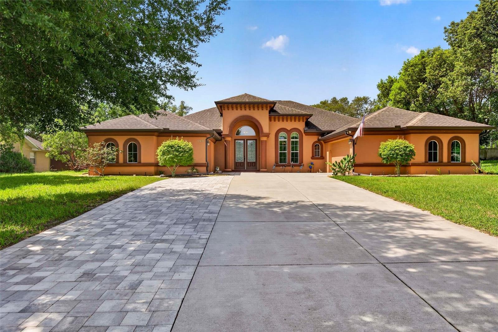 Photo of 12470 HUNTINGTON WOODS AVENUE SPRING HILL FL 34609