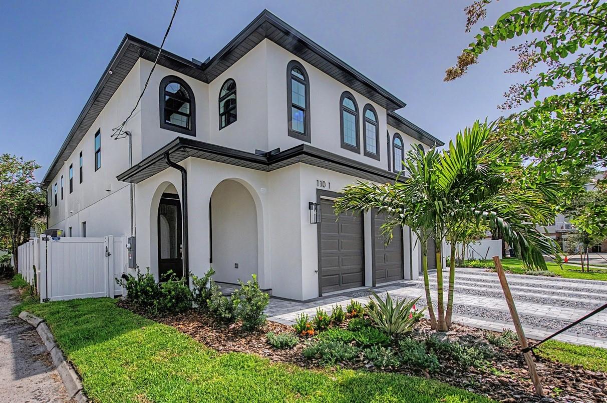 Photo of 110 S ARRAWANA AVENUE #1 TAMPA FL 33609