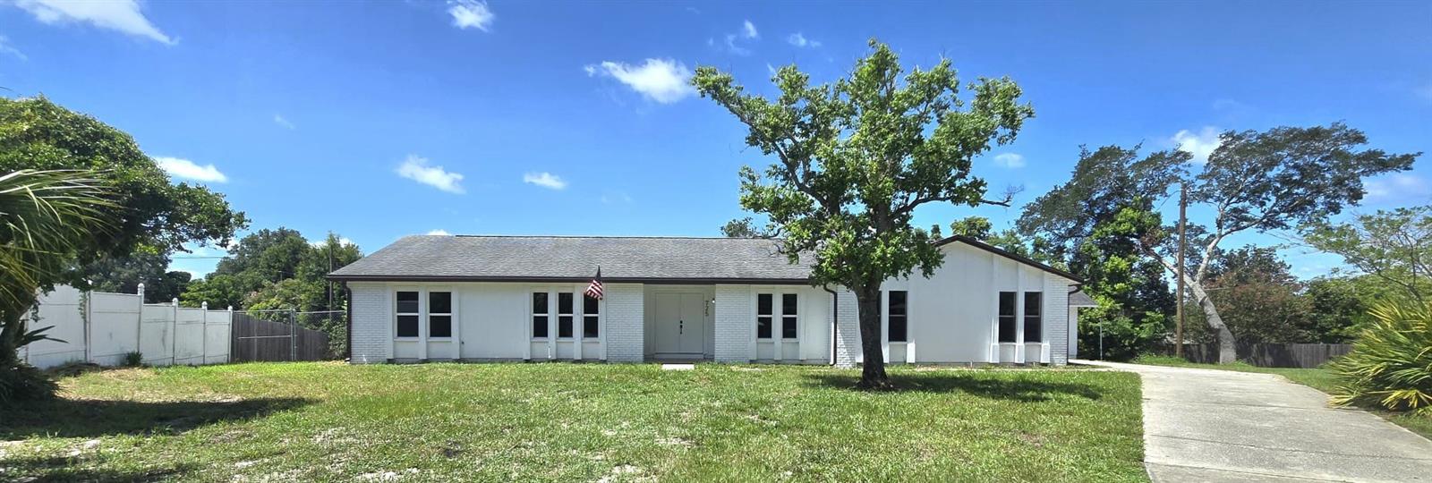Photo of 725 TULIP COURT DELTONA FL 32725
