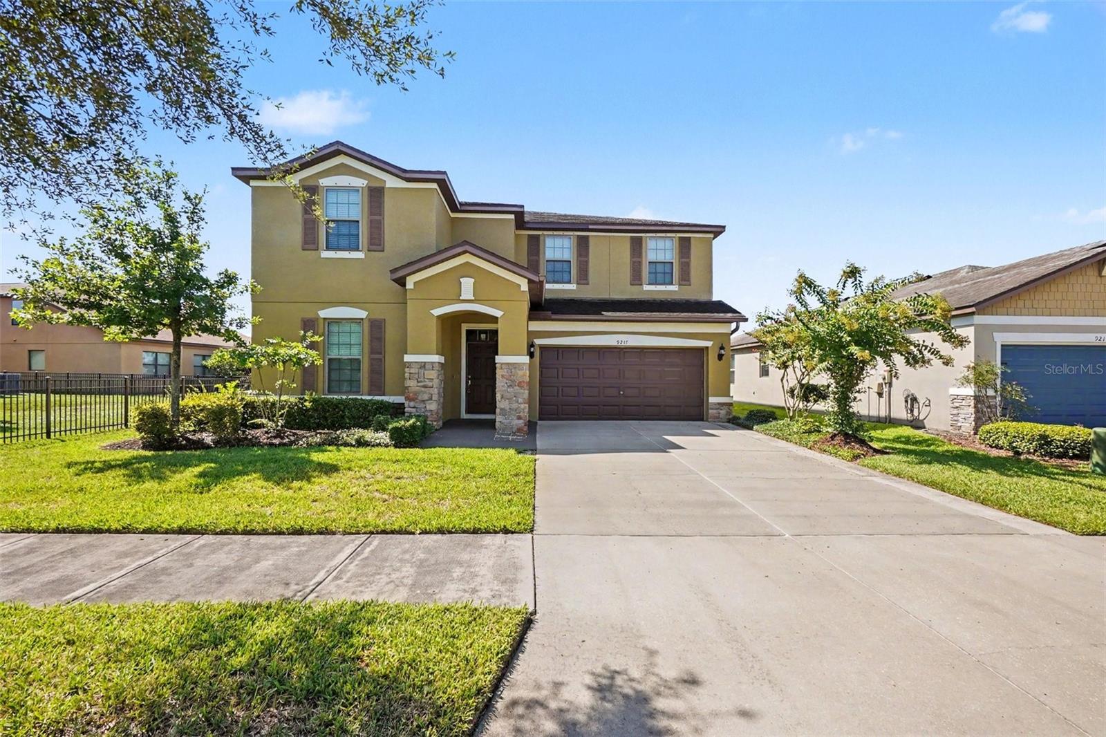 Photo of 9217 EUROPEAN OLIVE WAY RIVERVIEW FL 33578