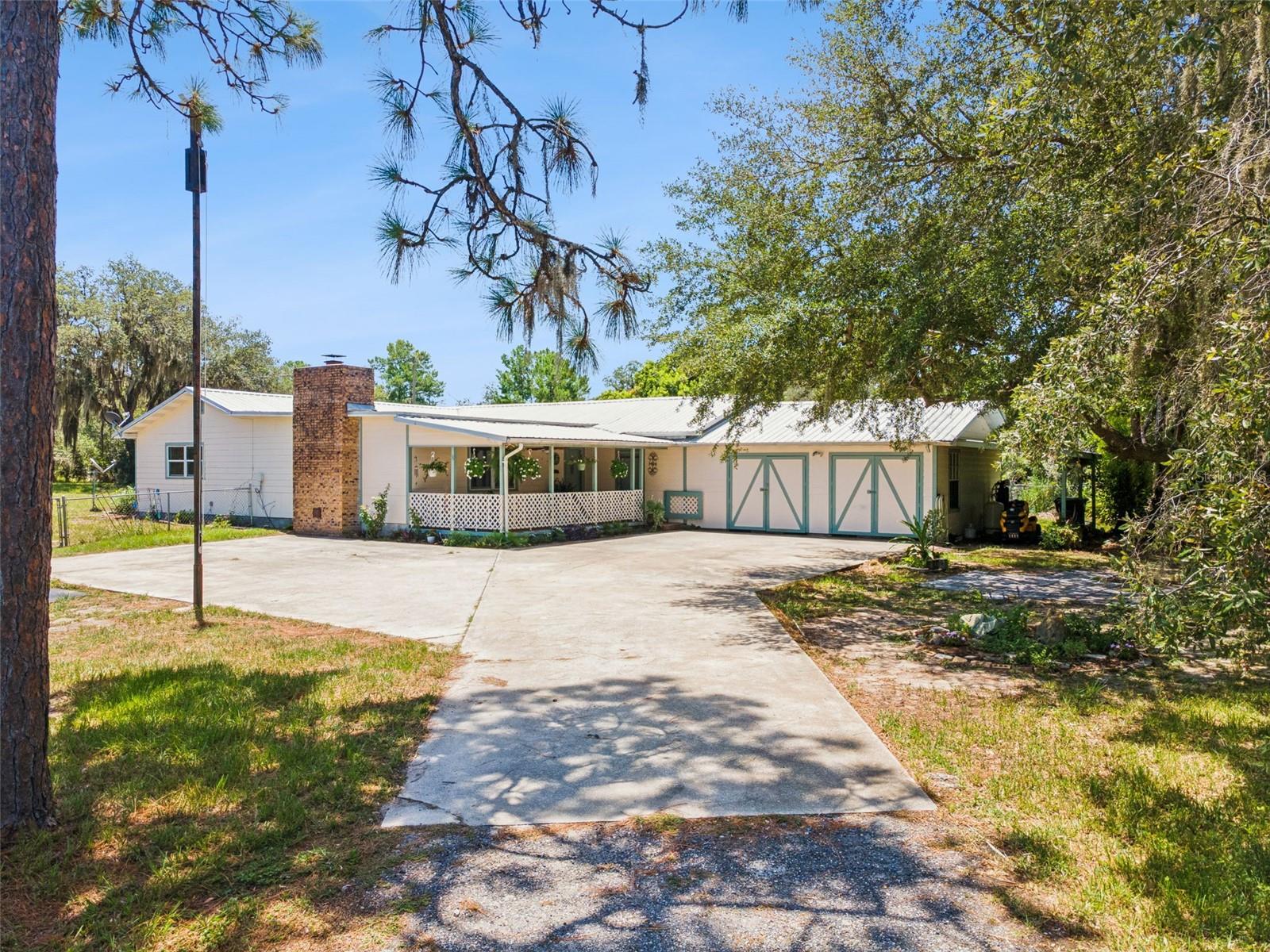 Photo of 8681 DEER RUN DRIVE LAKE WALES FL 33898
