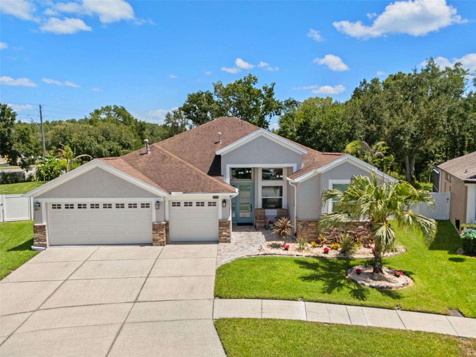 Photo of 27901 SUMMER PLACE DRIVE WESLEY CHAPEL FL 33544