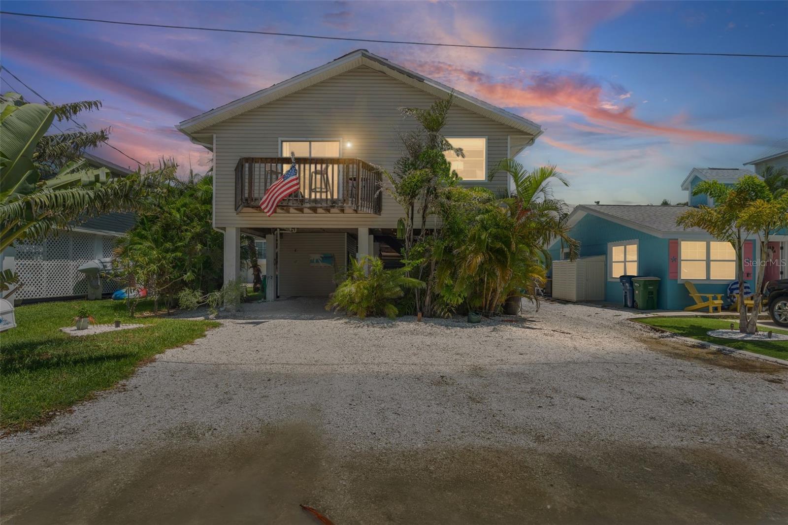 Photo of 2517 AVENUE C BRADENTON BEACH FL 34217