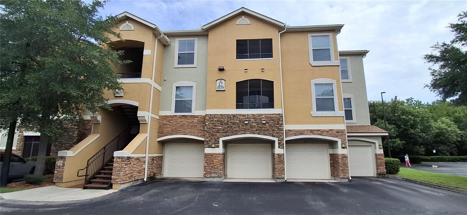Photo of 8539 GATE PARKWAY #1737 JACKSONVILLE FL 32216