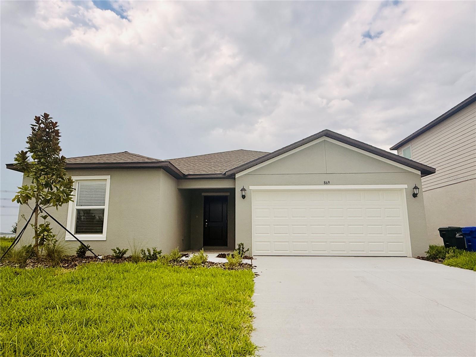 Photo of 869 HOUR GLASS RD LAKELAND FL 33801