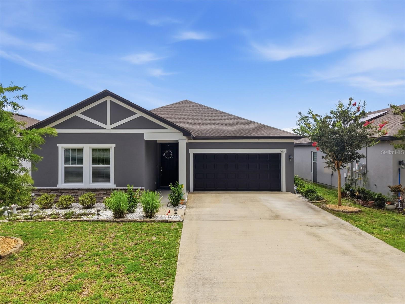 Photo of 1525 PLAYWRIGHT DRIVE DELAND FL 32720