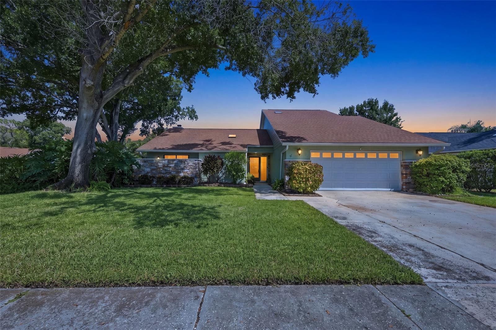 Photo of 4717 KEMBLE COURT TAMPA FL 33624