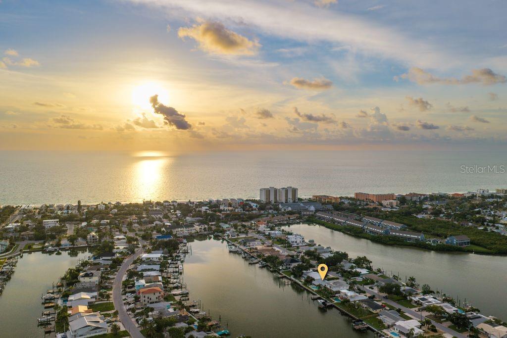 Photo of 337 LA HACIENDA DRIVE INDIAN ROCKS BEACH FL 33785