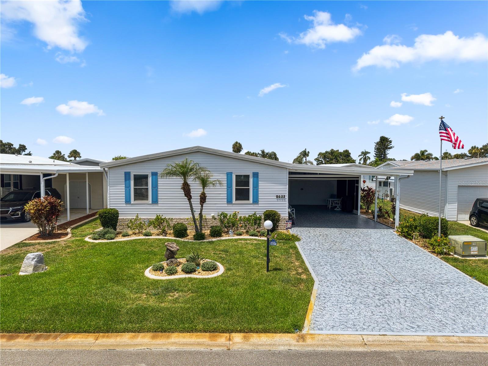 Photo of 8433 REGAL WAY PALMETTO FL 34221