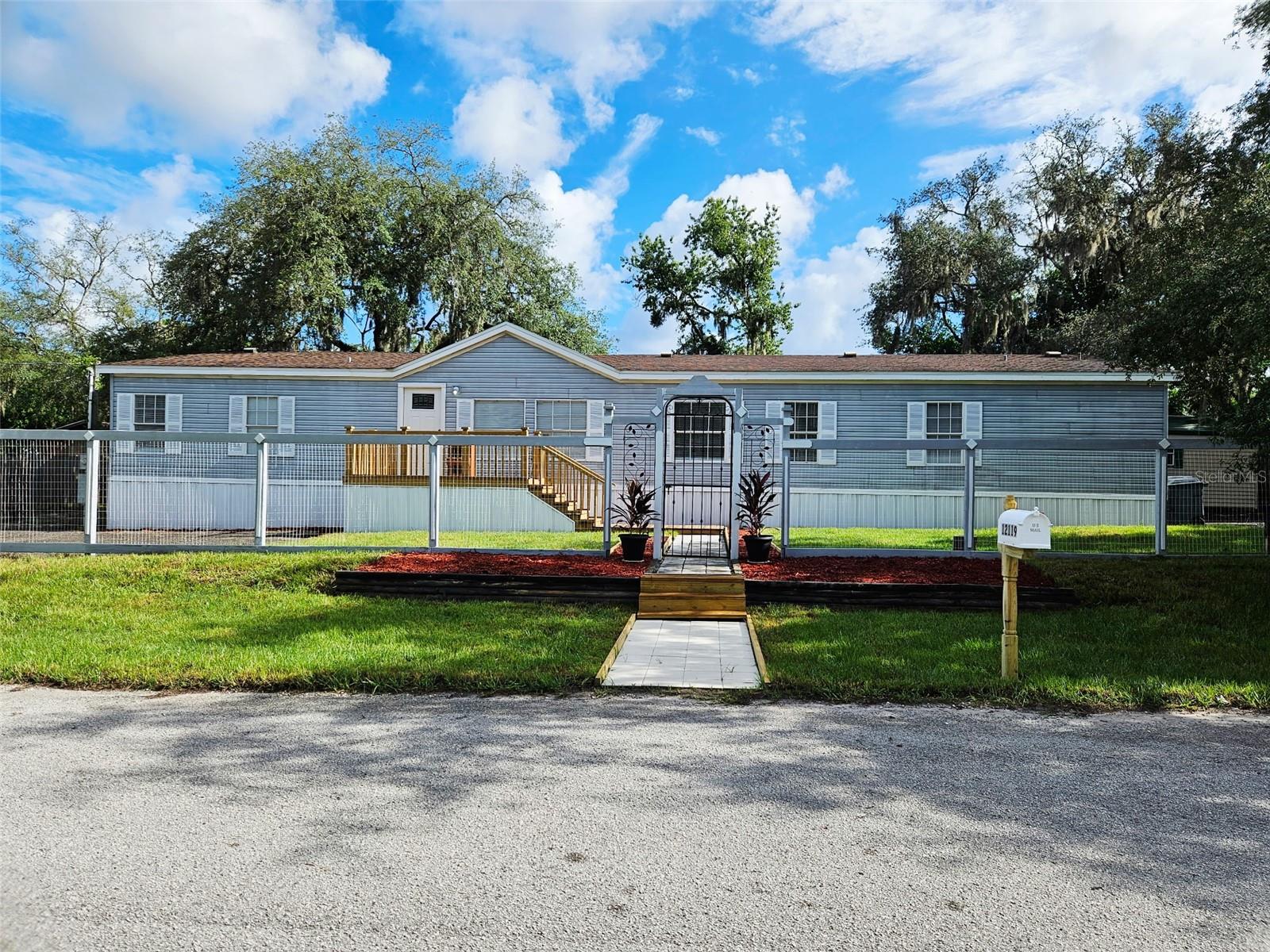 Photo of 12119 LAMONT AVENUE NEW PORT RICHEY FL 34654
