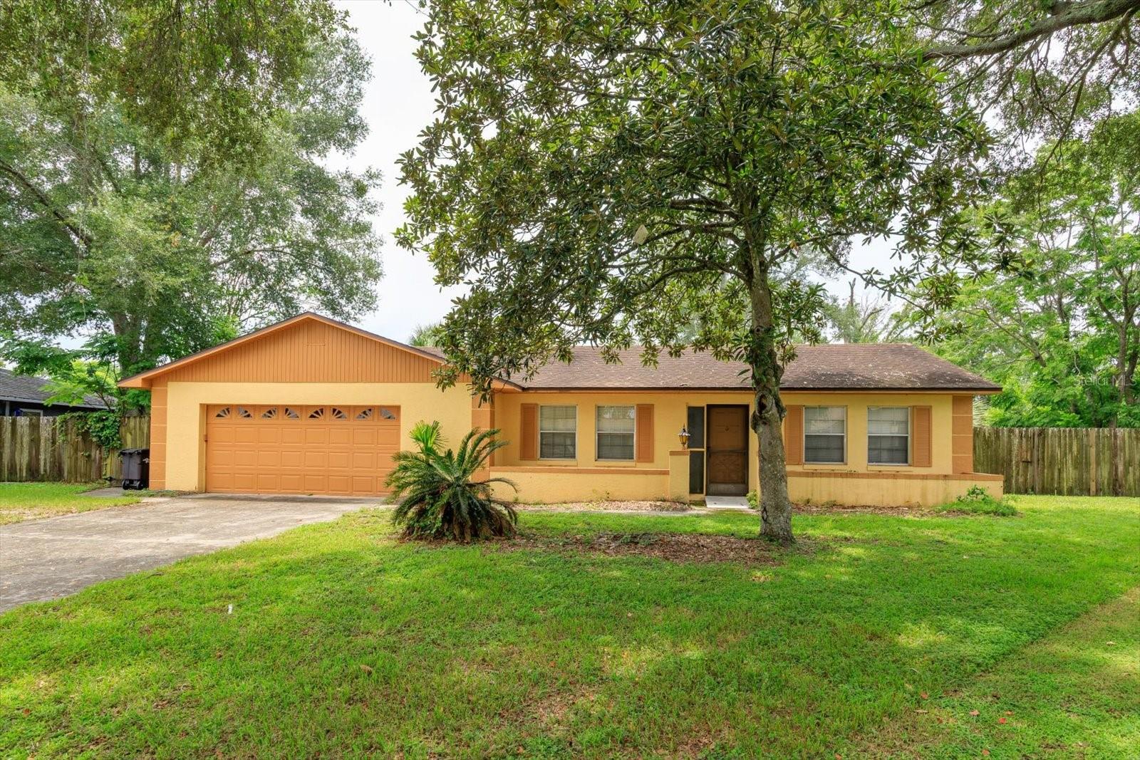 Photo of 1016 CATHY DRIVE ALTAMONTE SPRINGS FL 32714