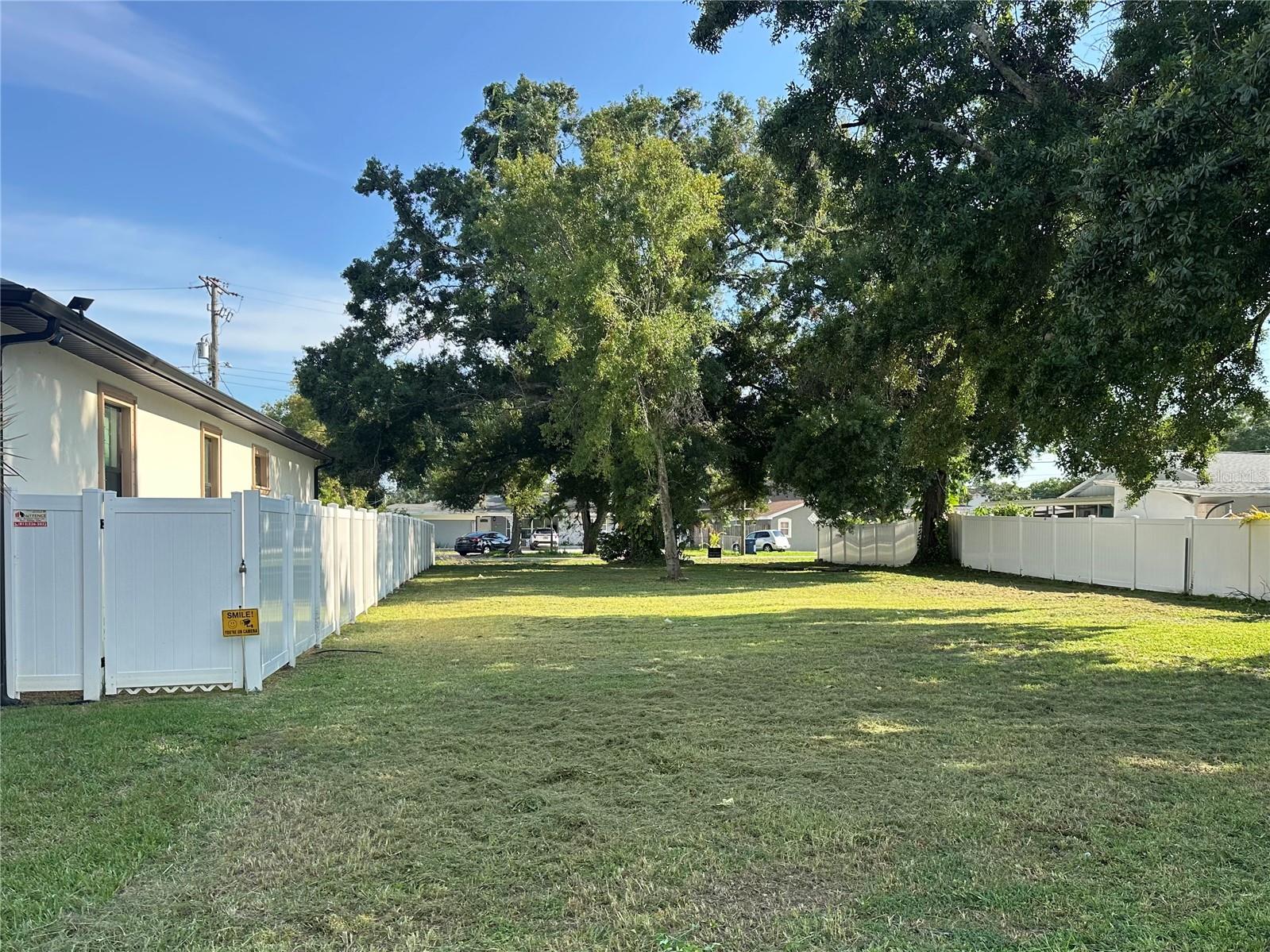 Photo of 2710 W LAKE AVENUE TAMPA FL 33607