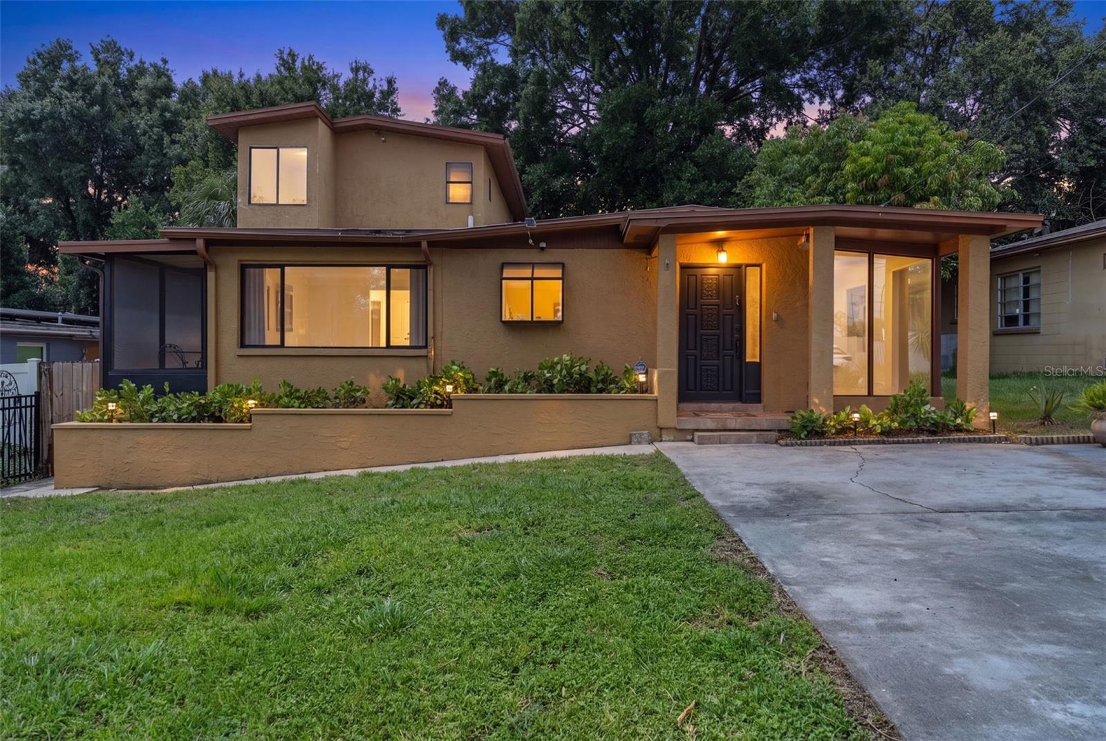 Photo of 2116 W ABDELLA STREET TAMPA FL 33607