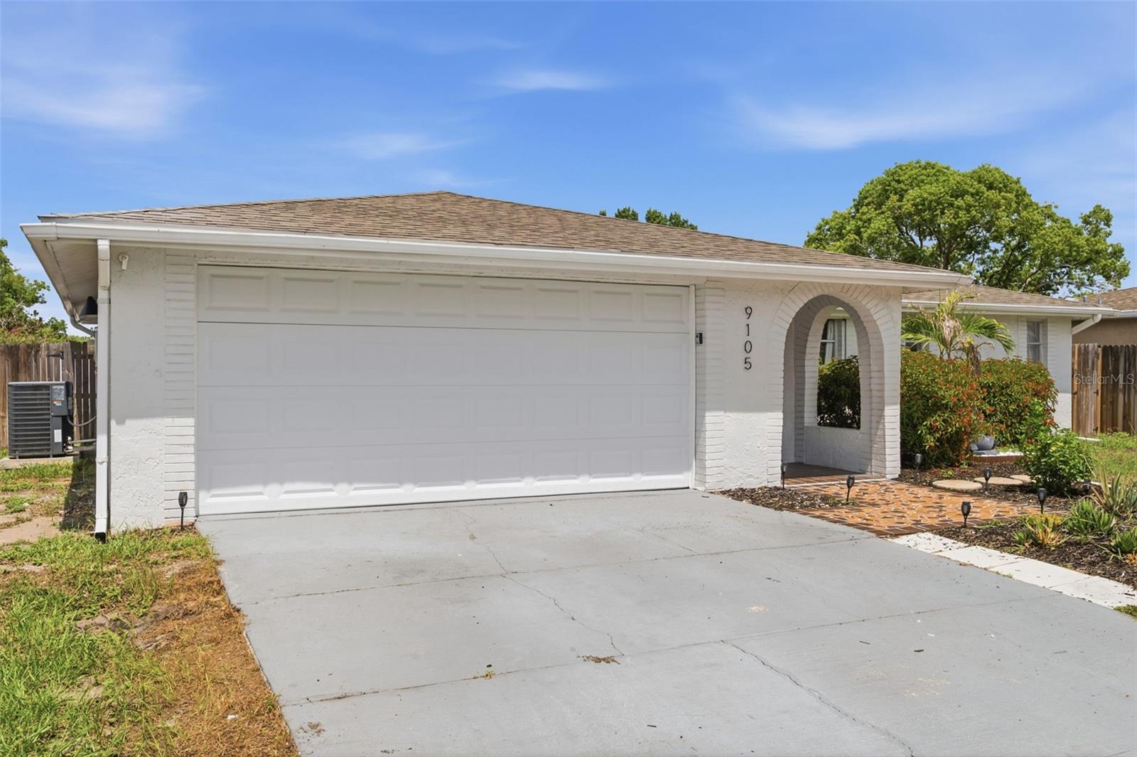 Photo of 9105 HUNT CLUB LANE PORT RICHEY FL 34668