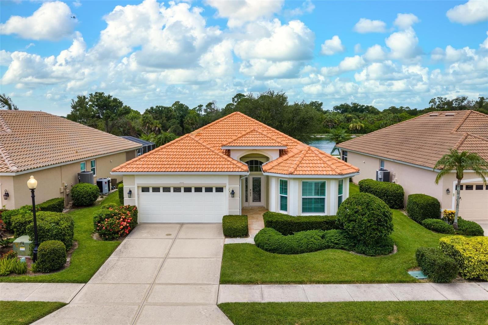 Photo of 748 BACK NINE DRIVE VENICE FL 34285