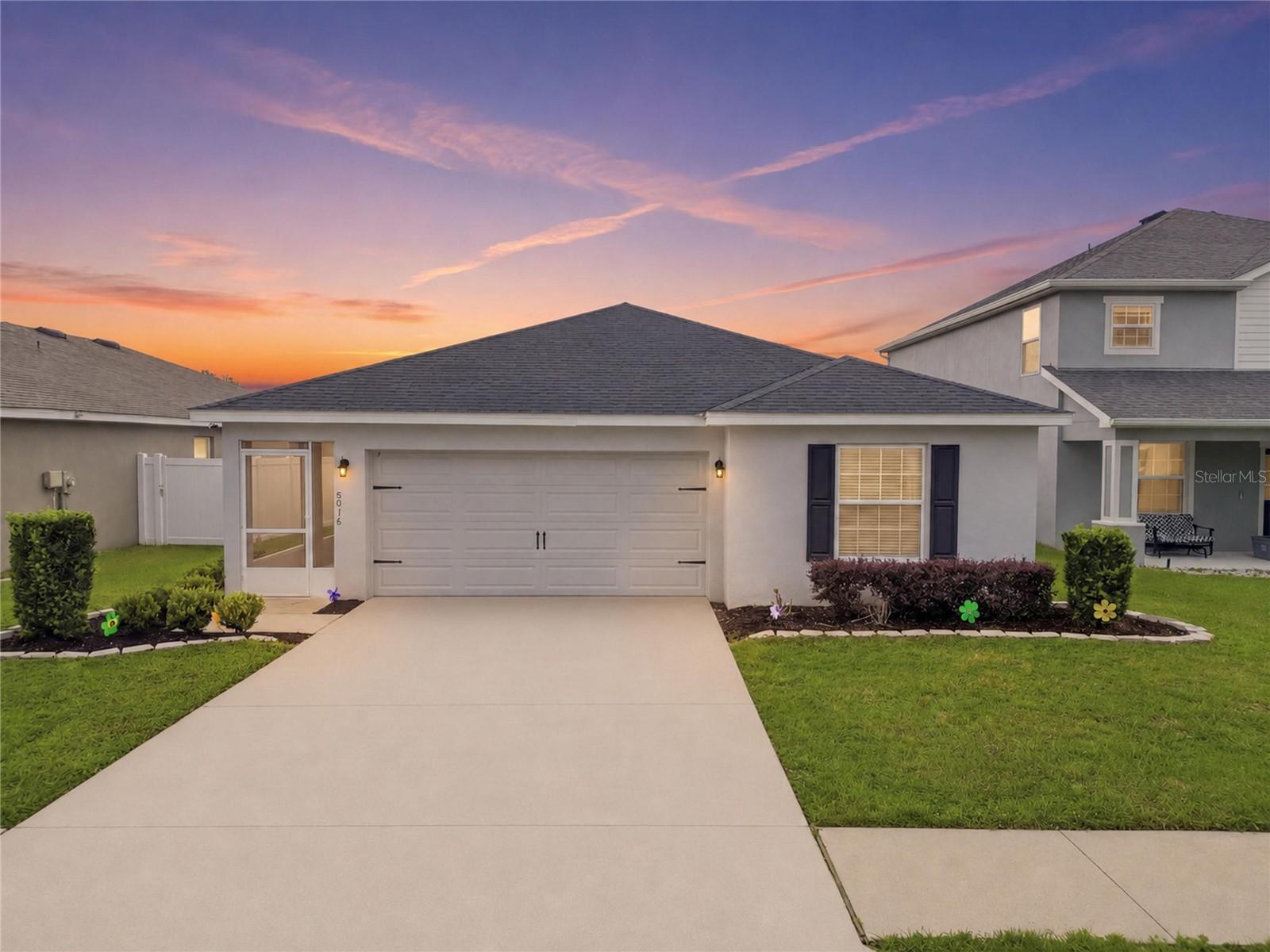 Photo of 8016 DIAMOND CREEK LANE LAKELAND FL 33809