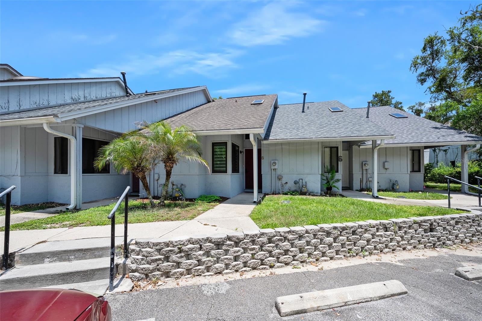 Photo of 101 N HILL AVENUE #5 DELAND FL 32724
