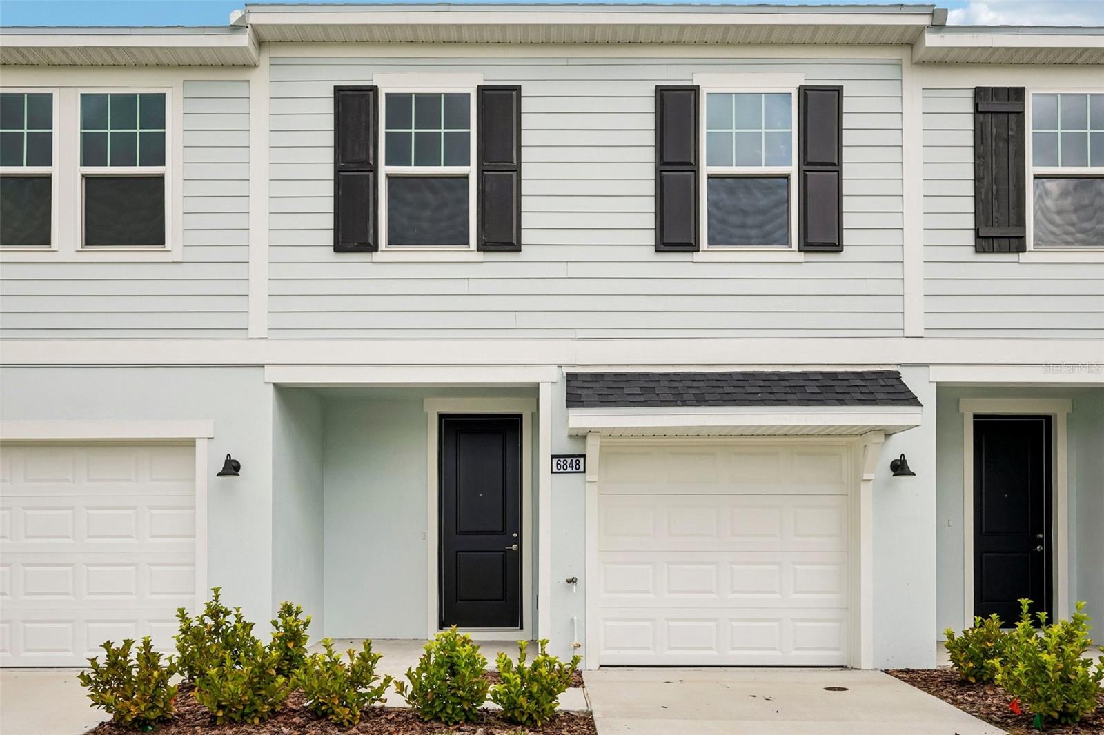 Photo of 6848 HOLCOMBE DOWN DRIVE ZEPHYRHILLS FL 33541