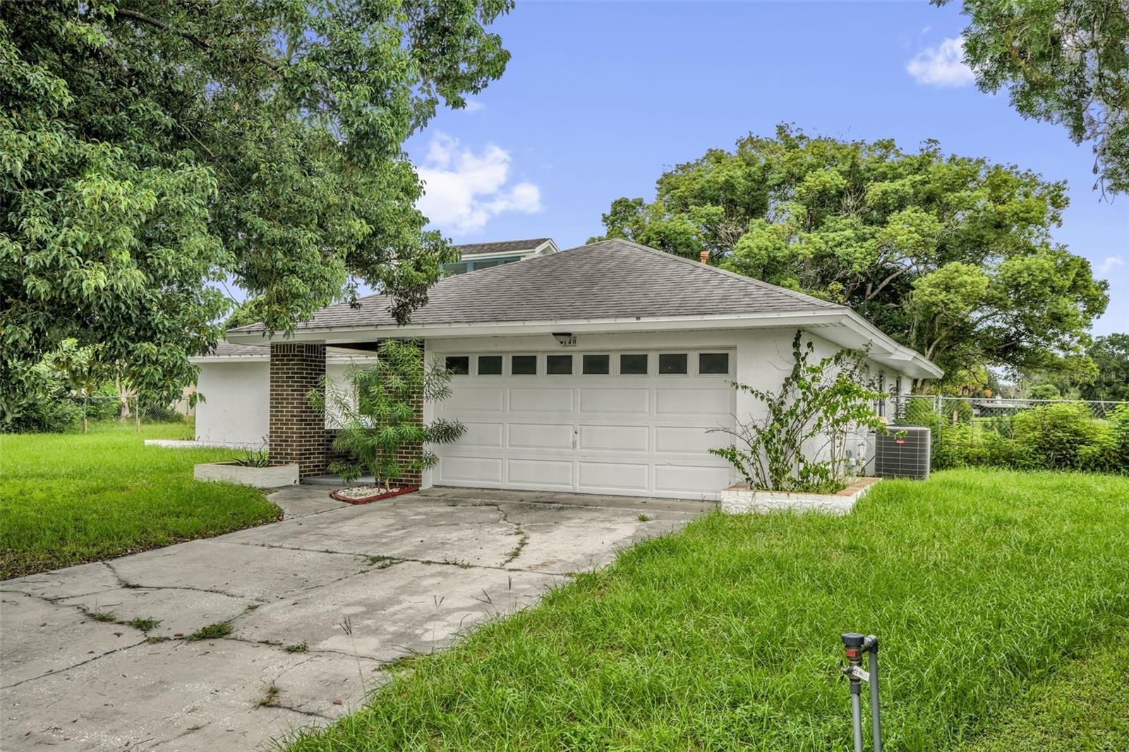 Photo of 140 FAIRWAY TEN DRIVE CASSELBERRY FL 32707