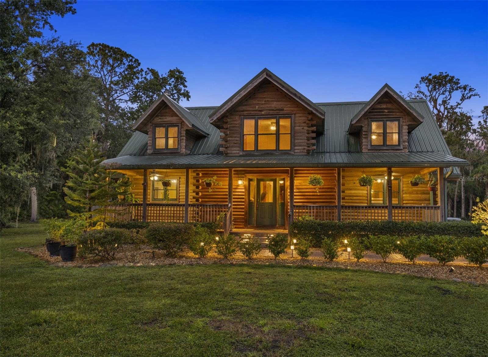 Photo of 1223 SUTTON TRAIL GENEVA FL 32732