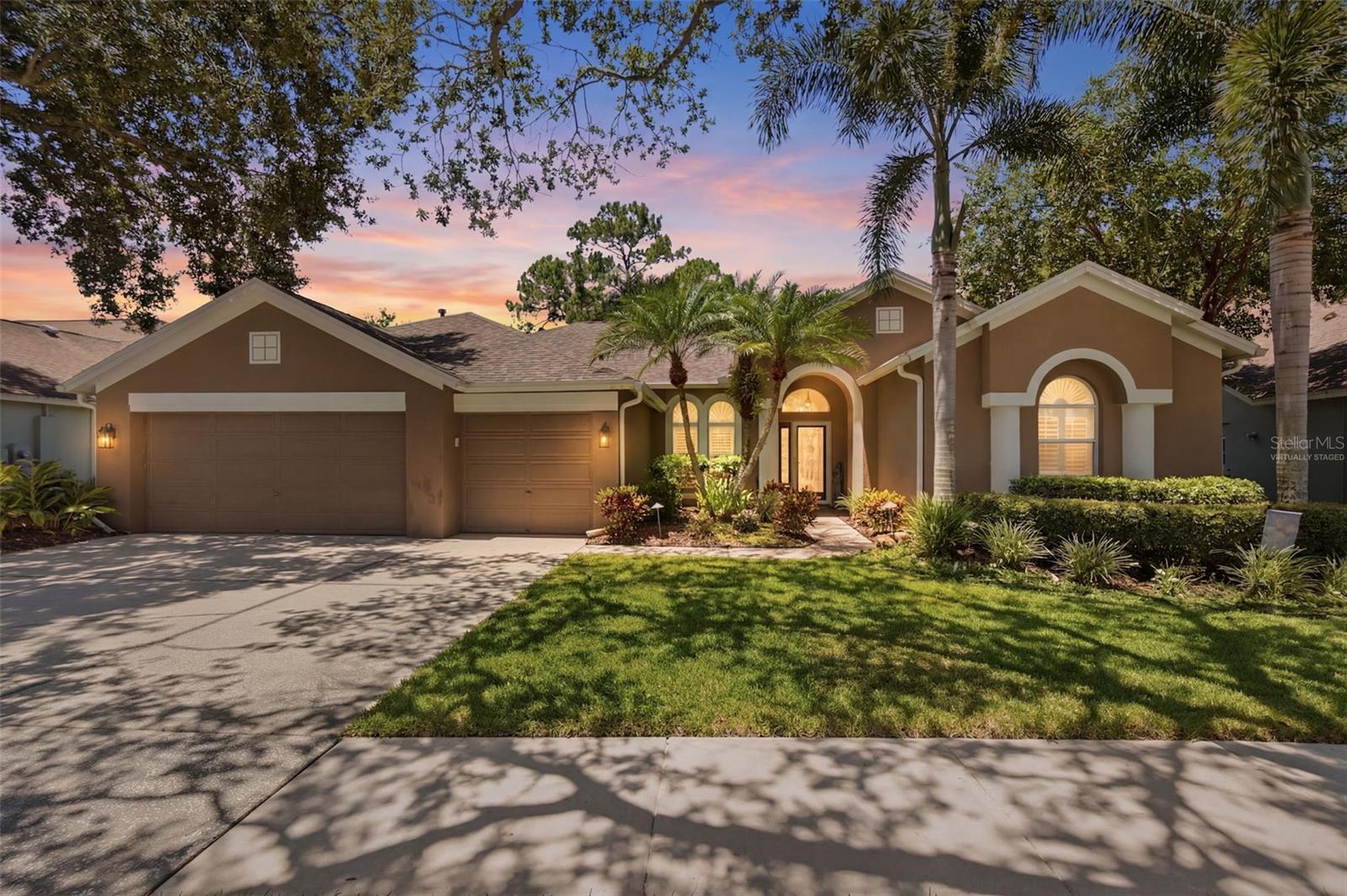 Photo of 10212 NEWINGTON PLACE TAMPA FL 33626