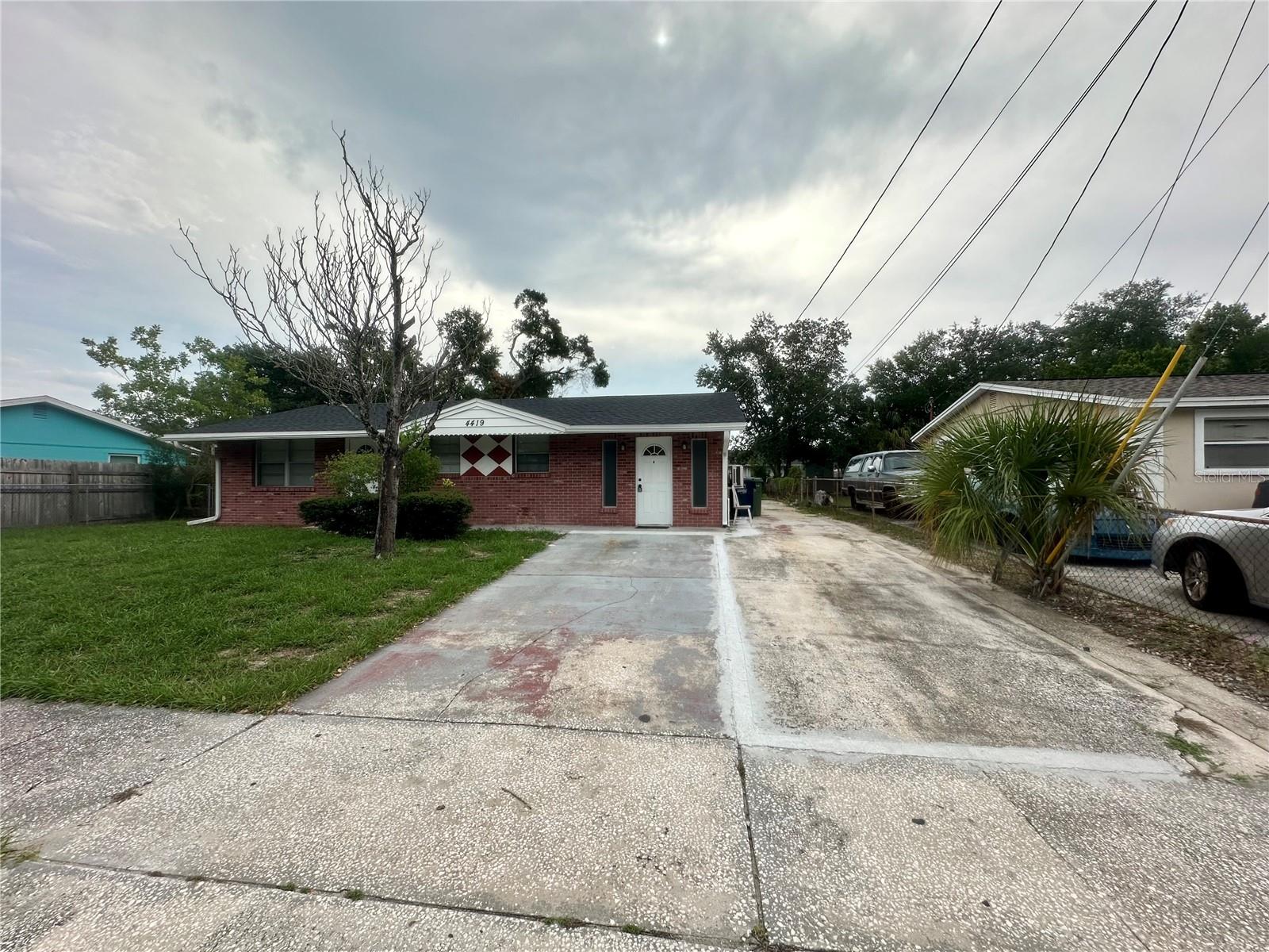 Photo of 4419 ATWOOD DRIVE #B TAMPA FL 33610
