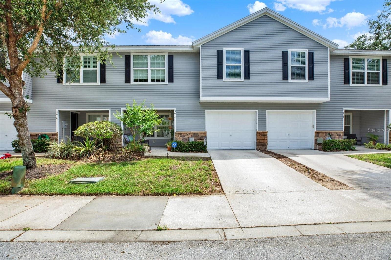 Photo of 3017 MOJAVE OAK DRIVE VALRICO FL 33594