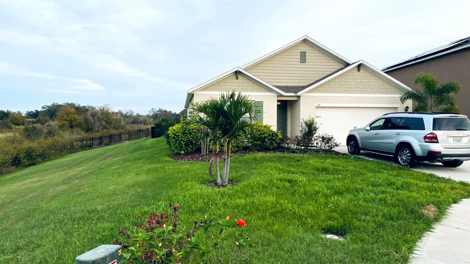 Photo of 1128 FOX PATH ROAD DAVENPORT FL 33837