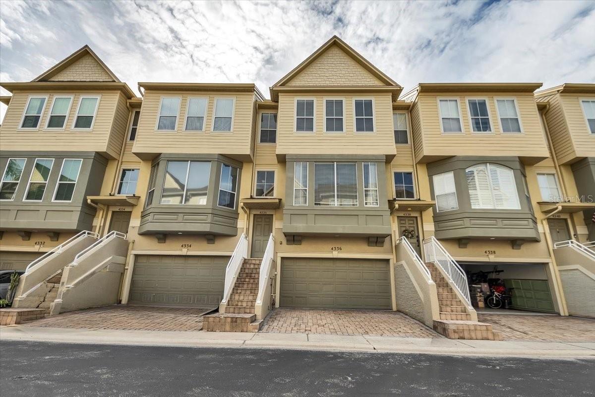 Photo of 4336 SPINNAKER COVE LANE TAMPA FL 33615