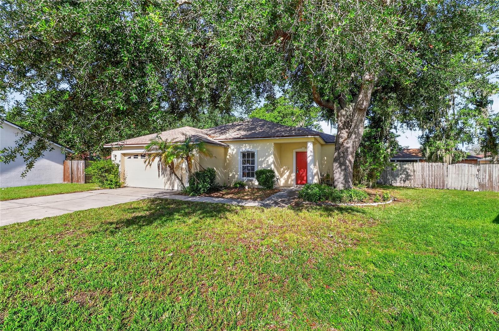 Photo of 2614 SUNDANCE COURT MULBERRY FL 33860
