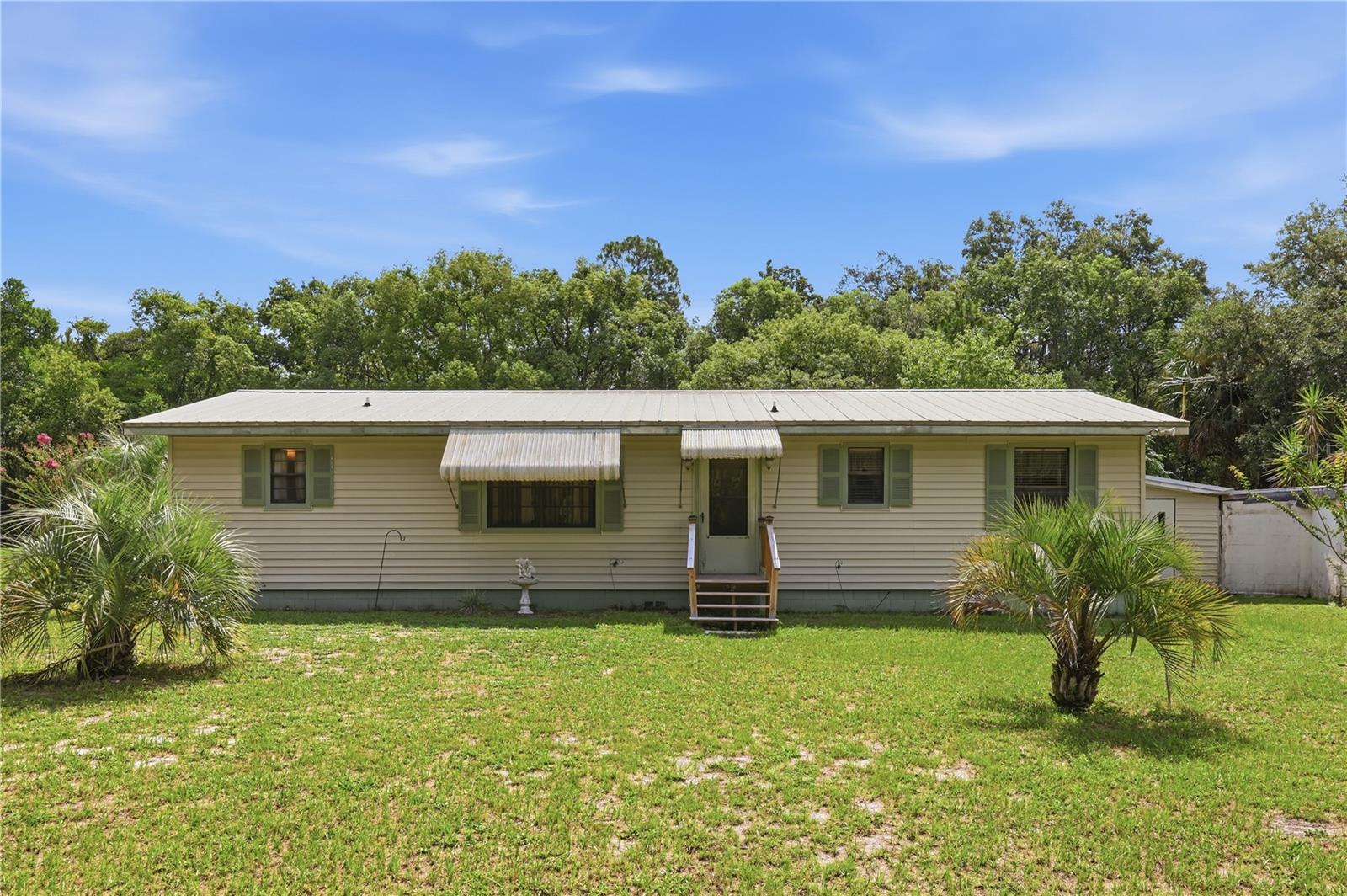 Photo of 44144 DOLLYS WAY DELAND FL 32720