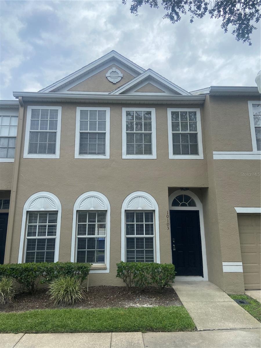 Photo of 10103 BELLEVILLE PLACE TAMPA FL 33624