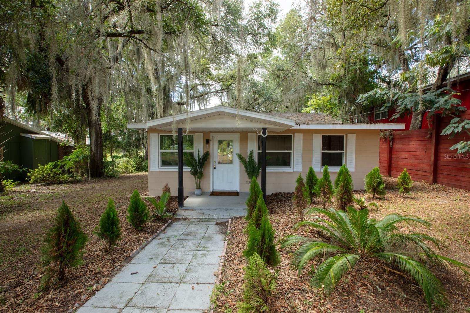 Photo of 111 2ND STREET MELROSE FL 32666