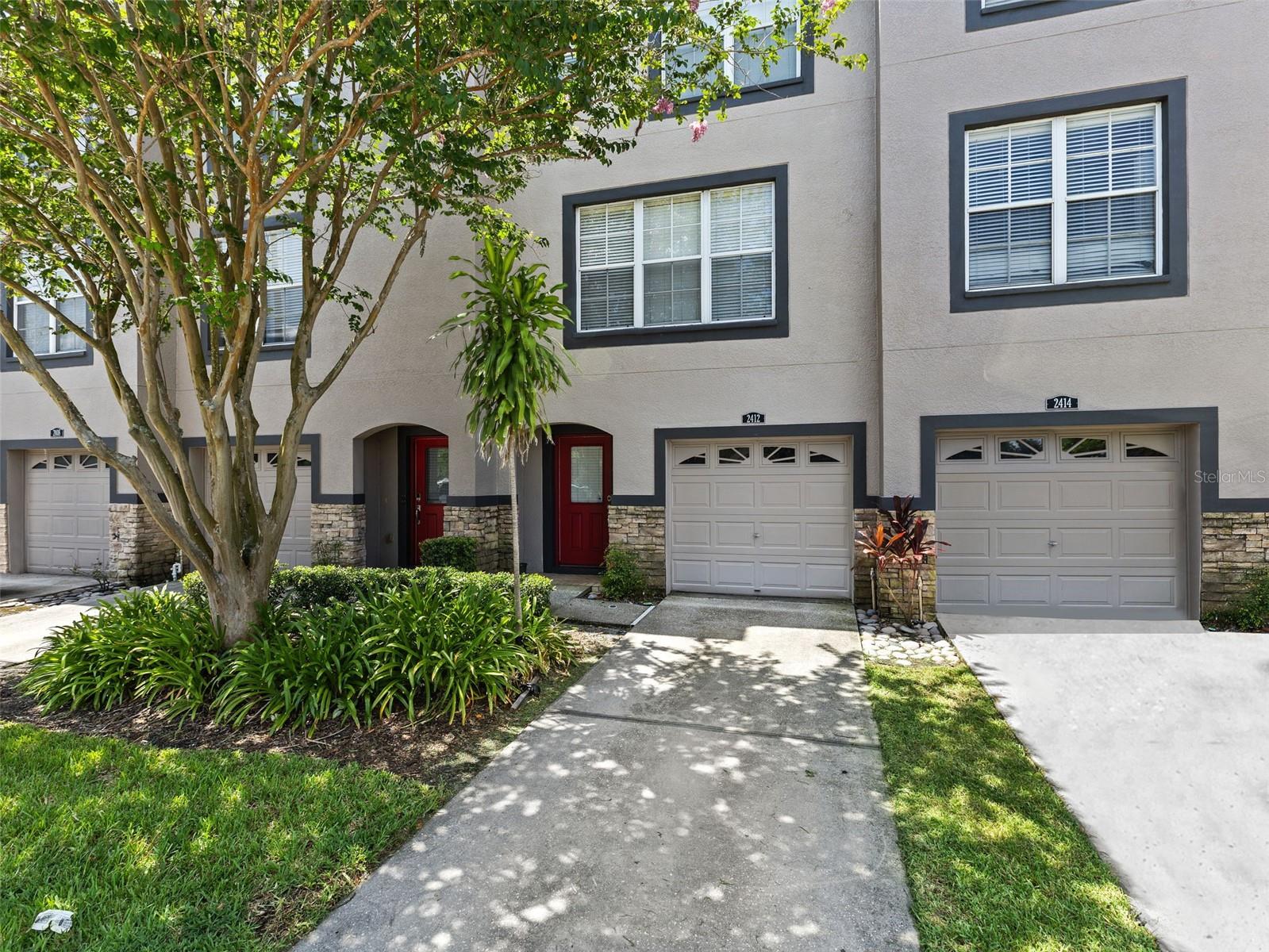 Photo of 2412 MIDDLETON GROVE DRIVE BRANDON FL 33511