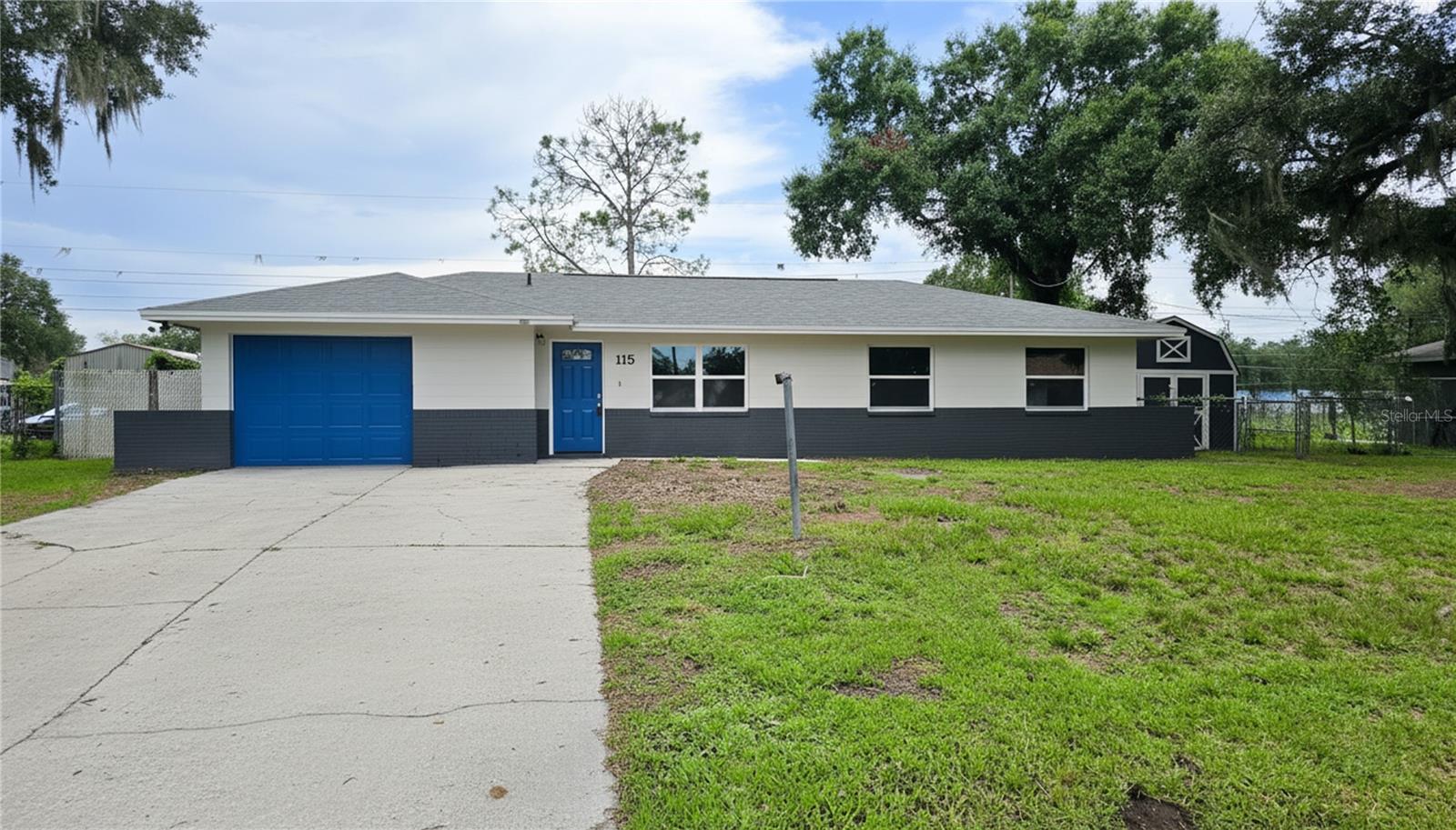 Photo of 115 PADGETT PLACE LAKELAND FL 33809