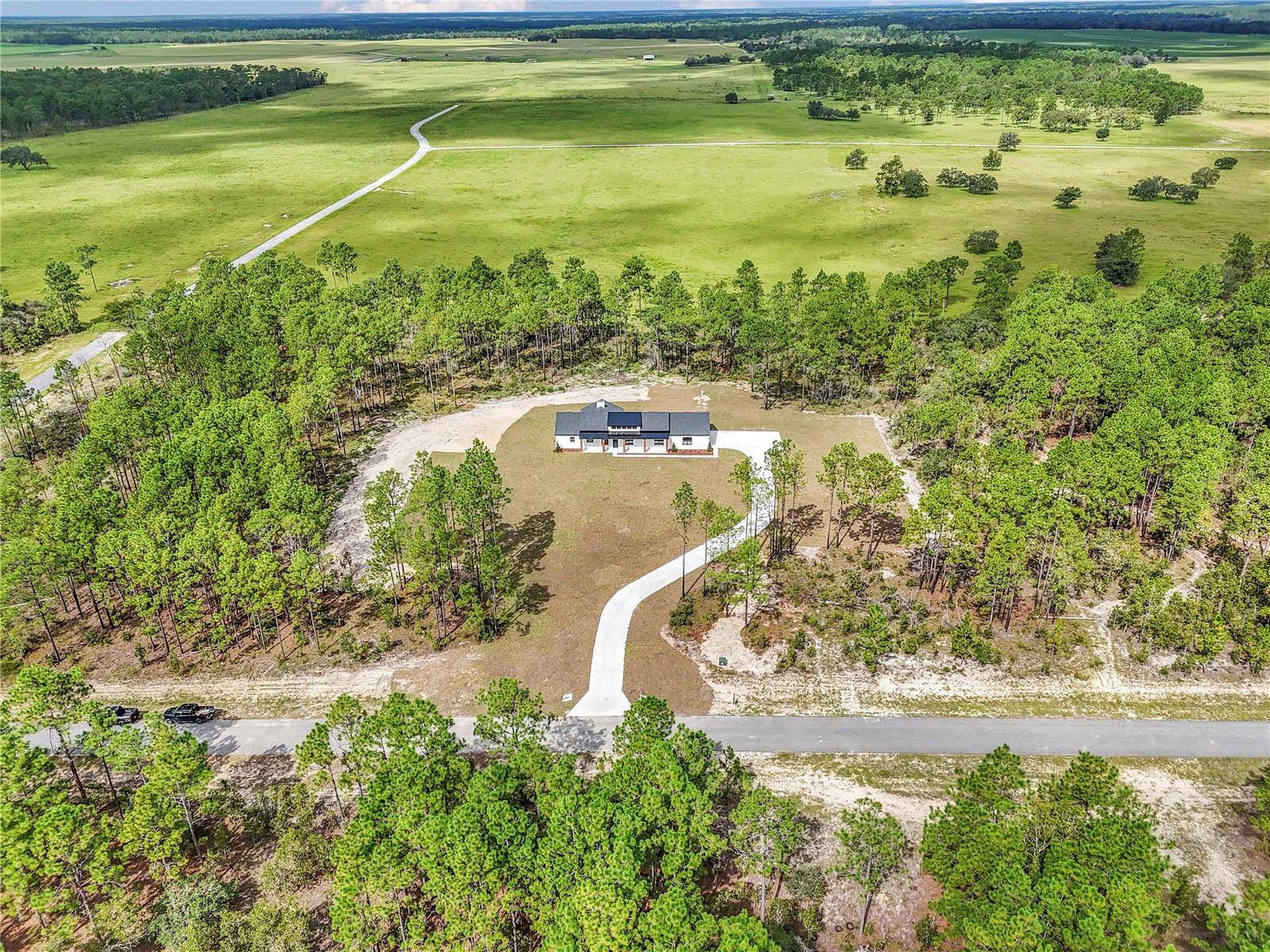 Photo of 3890 SE 139 TERRACE MORRISTON FL 32668