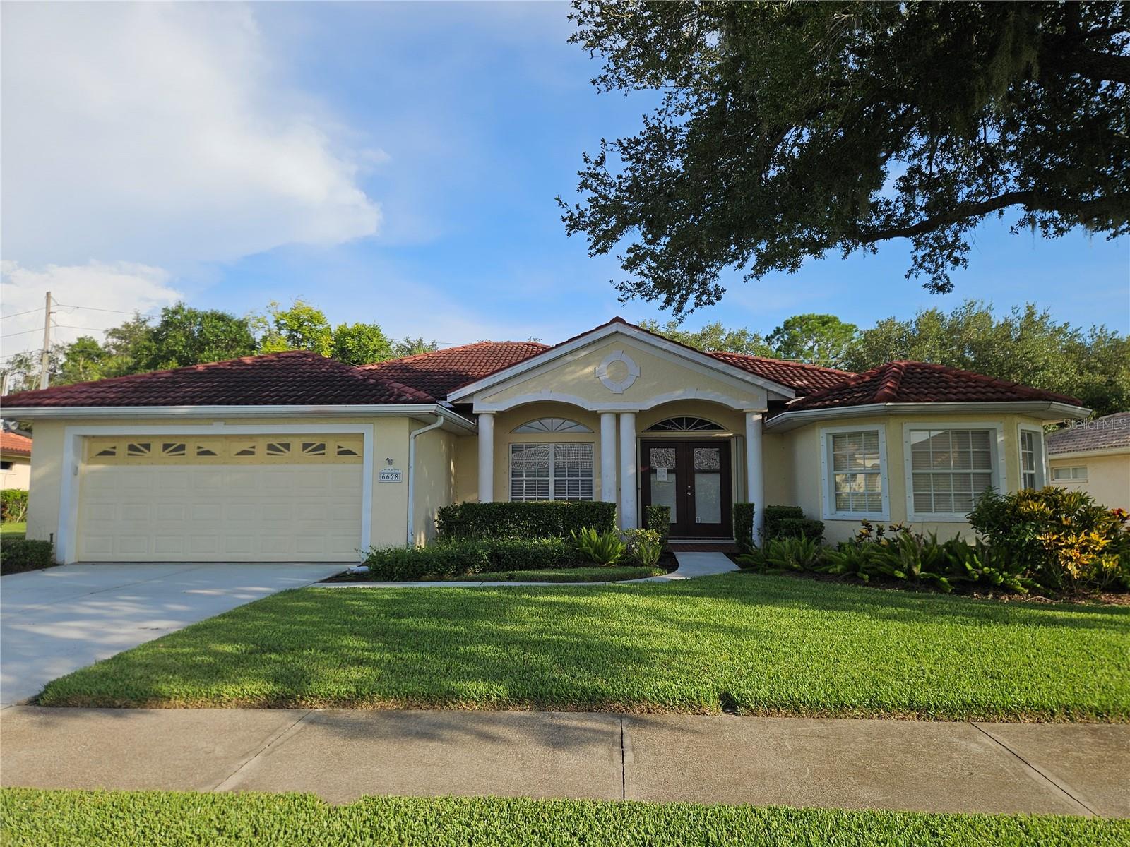 Photo of 6628 DEERING CIRCLE SARASOTA FL 34240