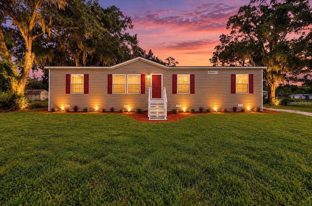 Photo of 3316 OAKLAND ROAD LAKELAND FL 33801