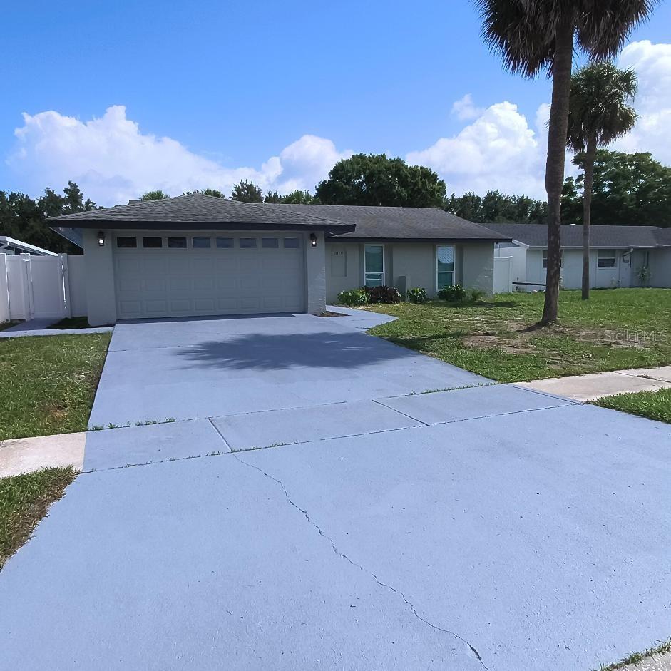 Photo of 7019 FOUNTAIN AVENUE TAMPA FL 33634