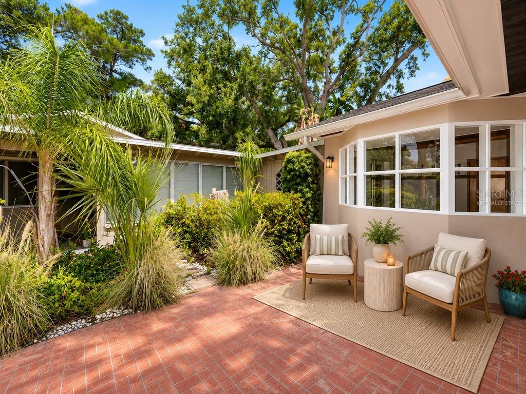 Photo of 8161 22ND AVENUE ST PETERSBURG FL 33710