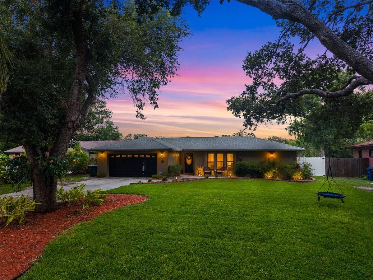 Photo of 4346 MEADOWLAND CIRCLE SARASOTA FL 34233