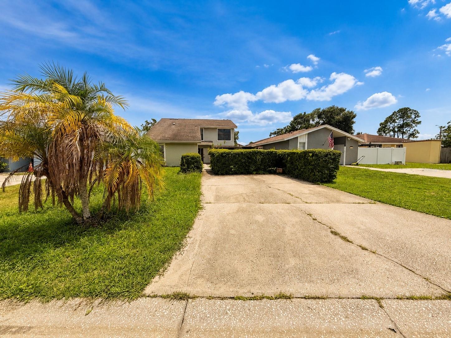 Photo of 5104 SPRINGWATER COURT TAMPA FL 33624