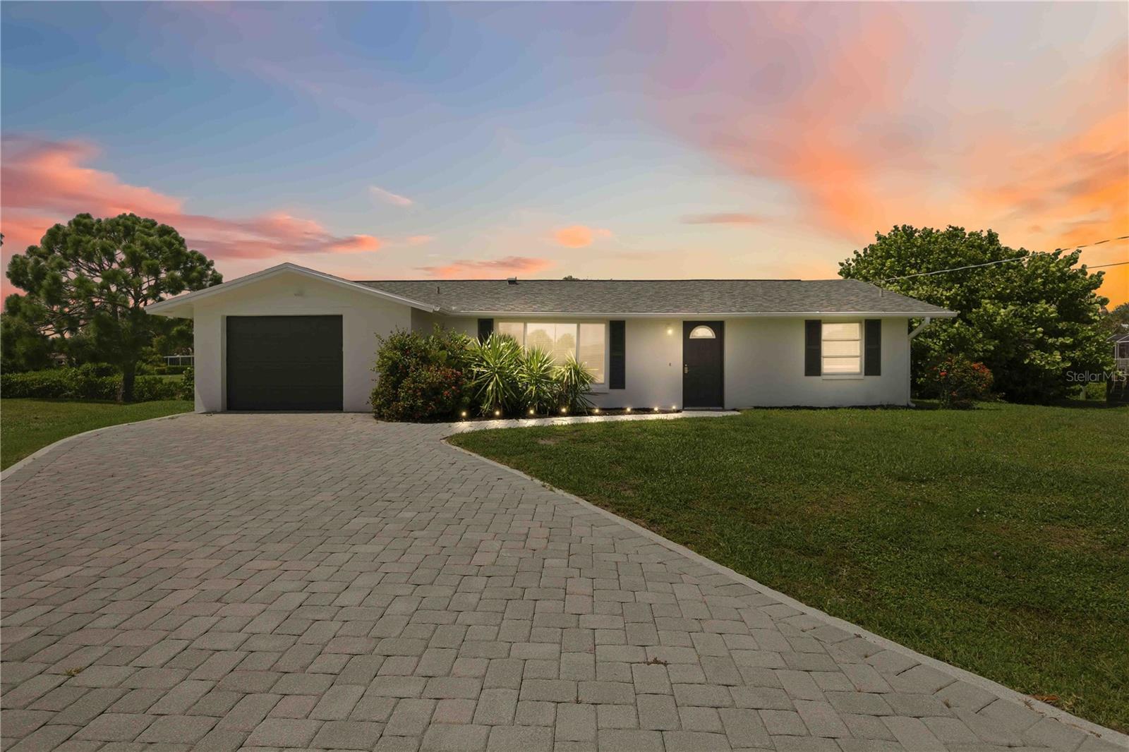 Photo of 706 QUAIL COURT NOKOMIS FL 34275