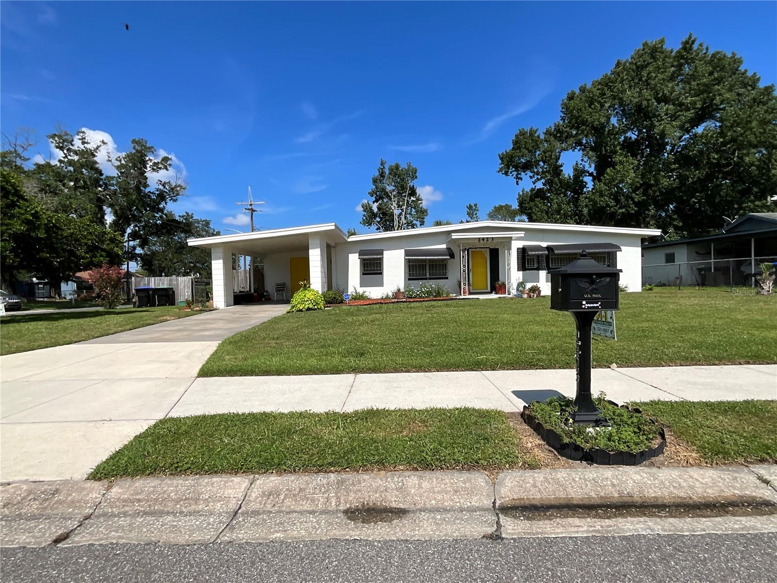 Photo of 2423 SAVOY DRIVE ORLANDO FL 32808