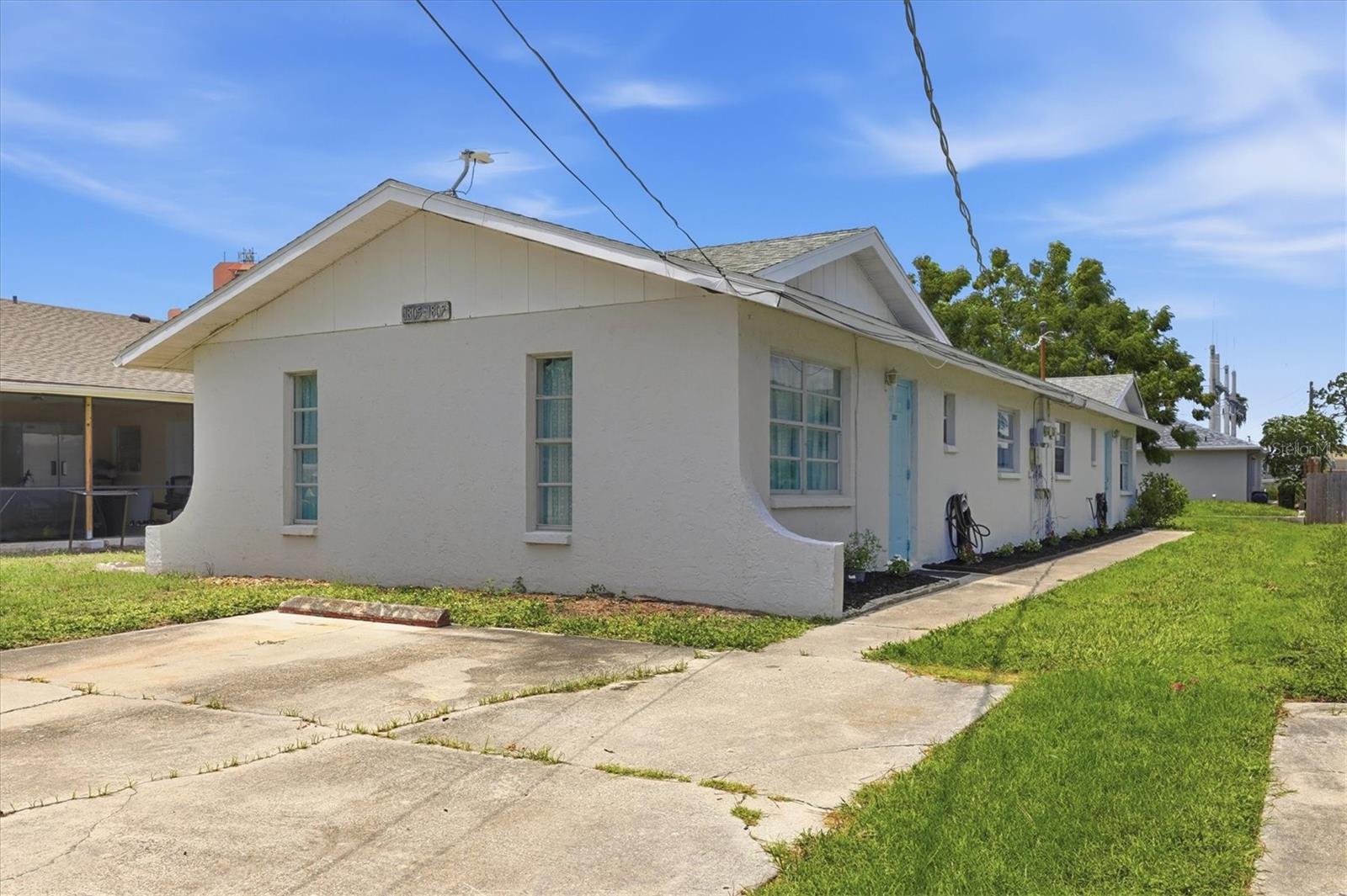 Photo of 1805 MARBETH STREET #1805/1807 SARASOTA FL 34231