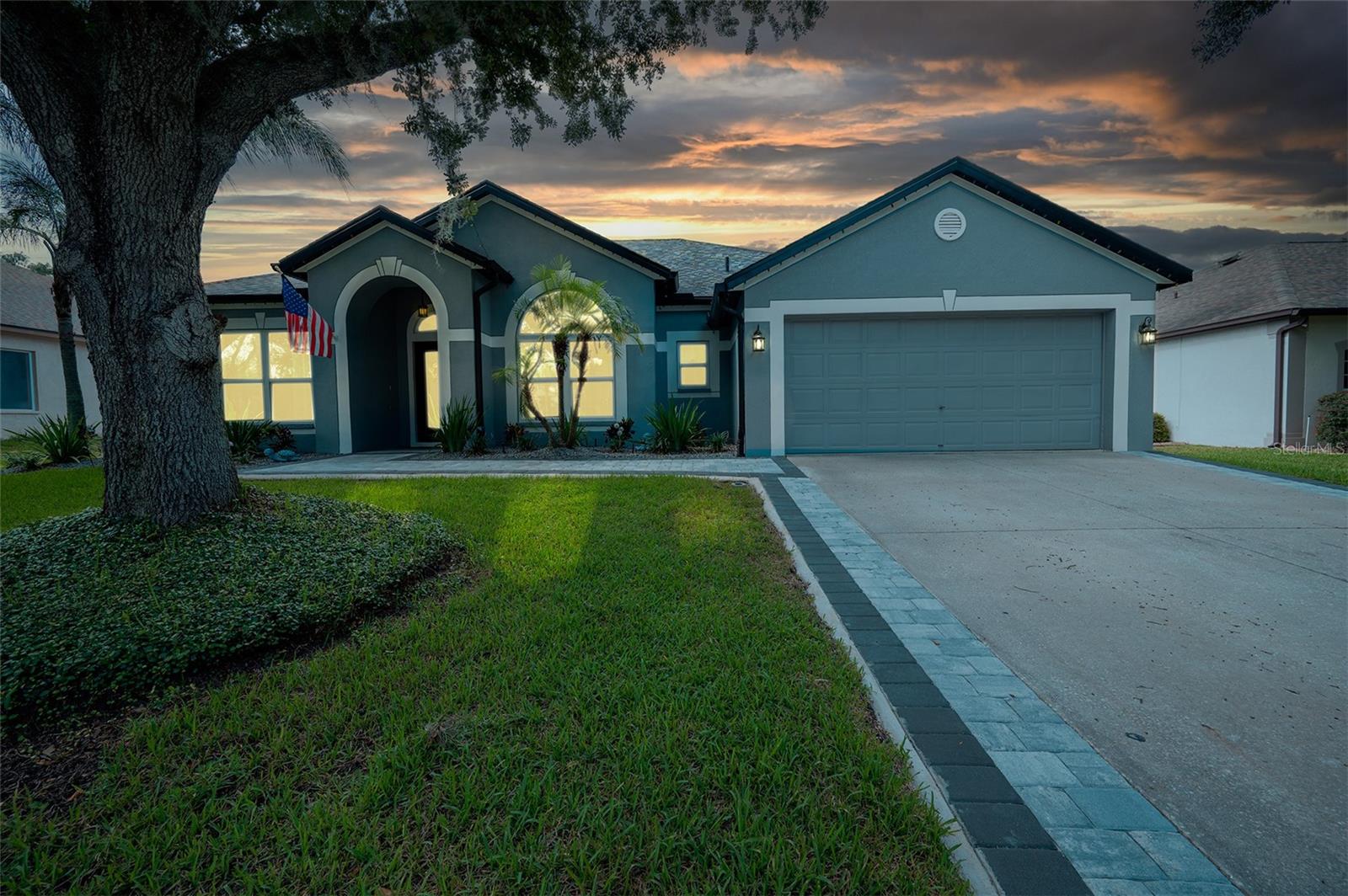 Photo of 12408 RIVERGLEN DRIVE RIVERVIEW FL 33569