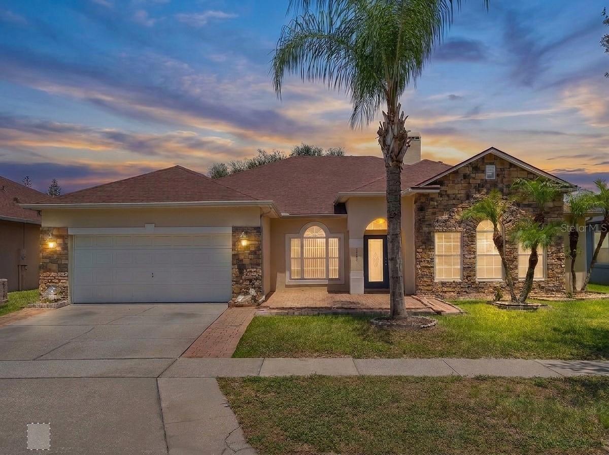 Photo of 13821 AMBERLEIGH ROAD ORLANDO FL 32837