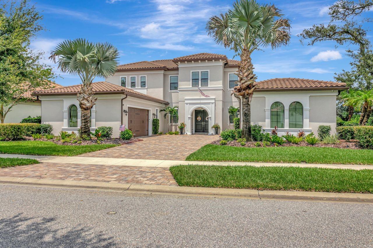 Photo of 14922 FISHHAWK PRESERVE DRIVE LITHIA FL 33547