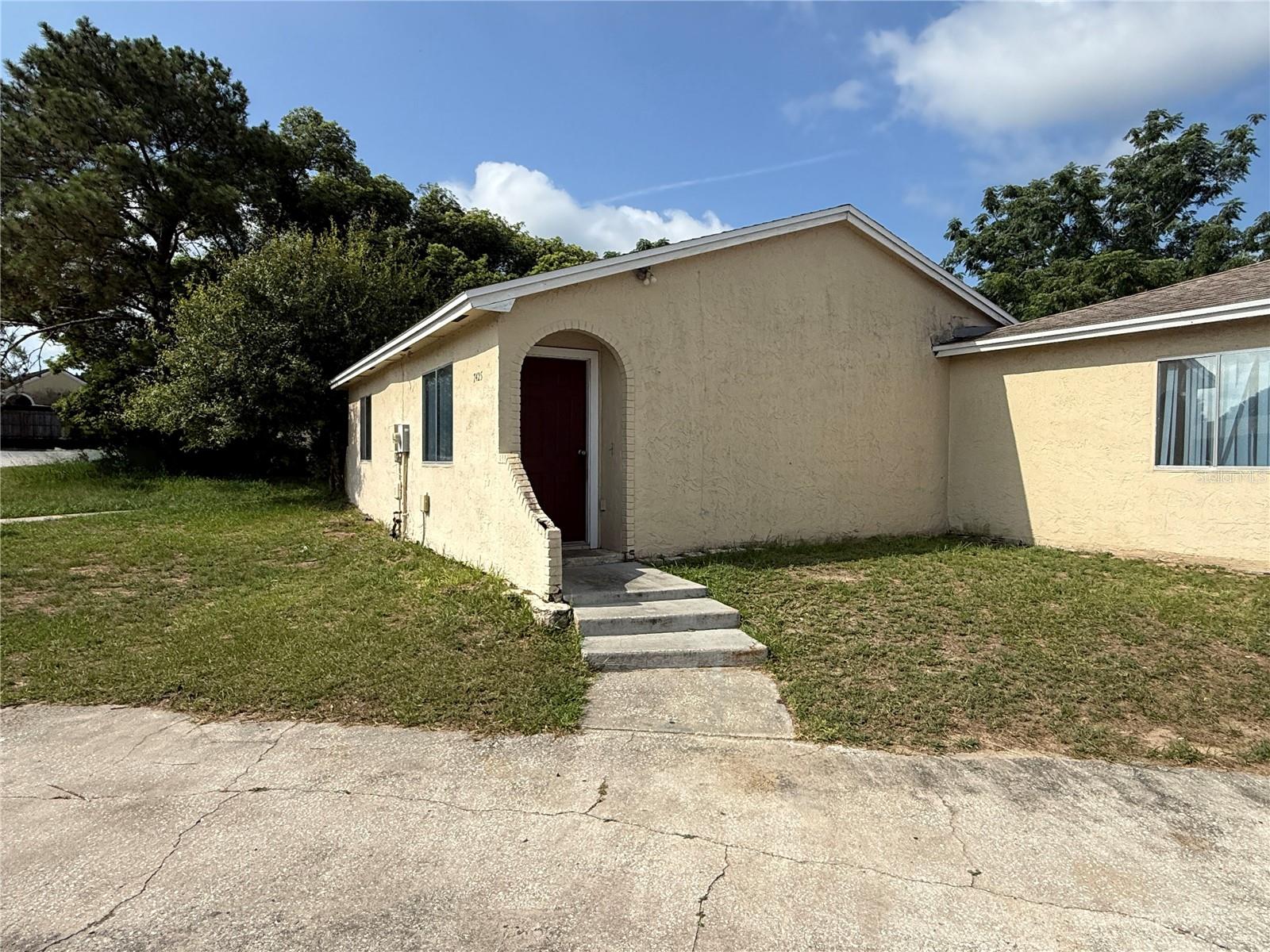 Photo of 7425 VILLAS OAK COURT ORLANDO FL 32835