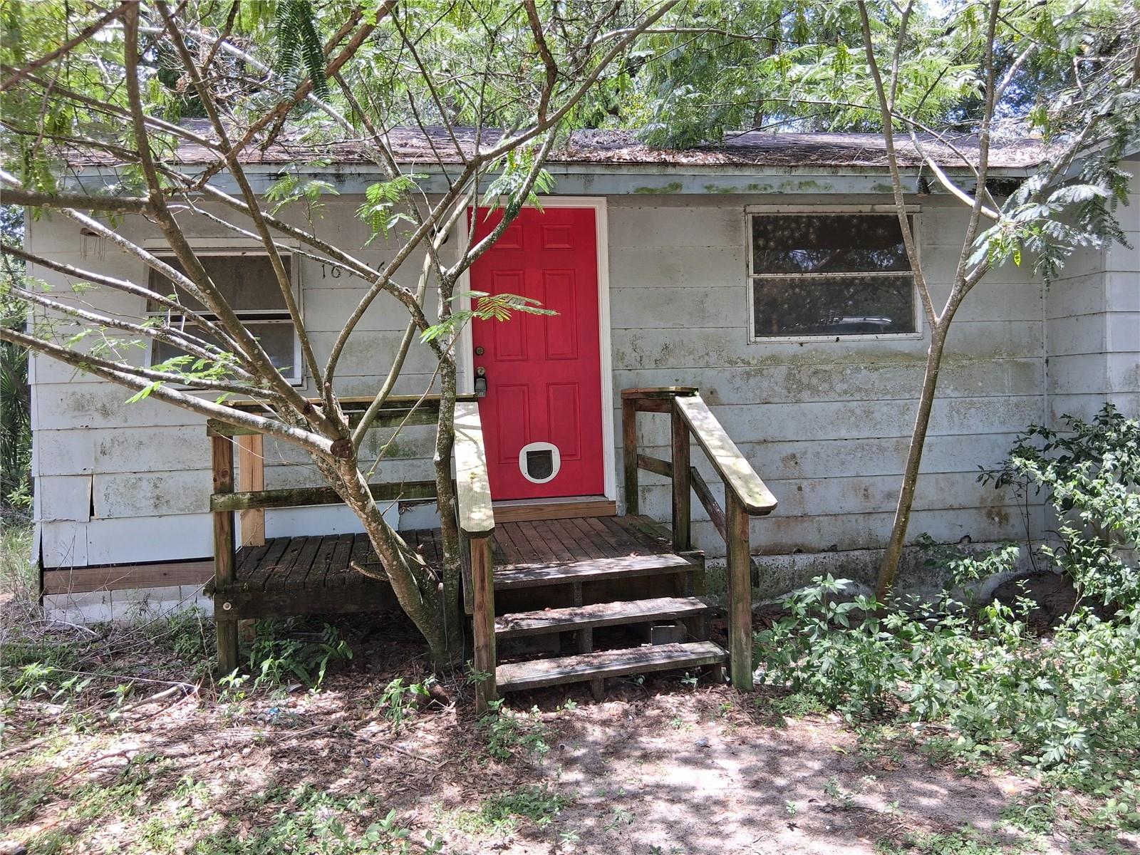 Photo of 16716 E FORT KING STREET SILVER SPRINGS FL 34488